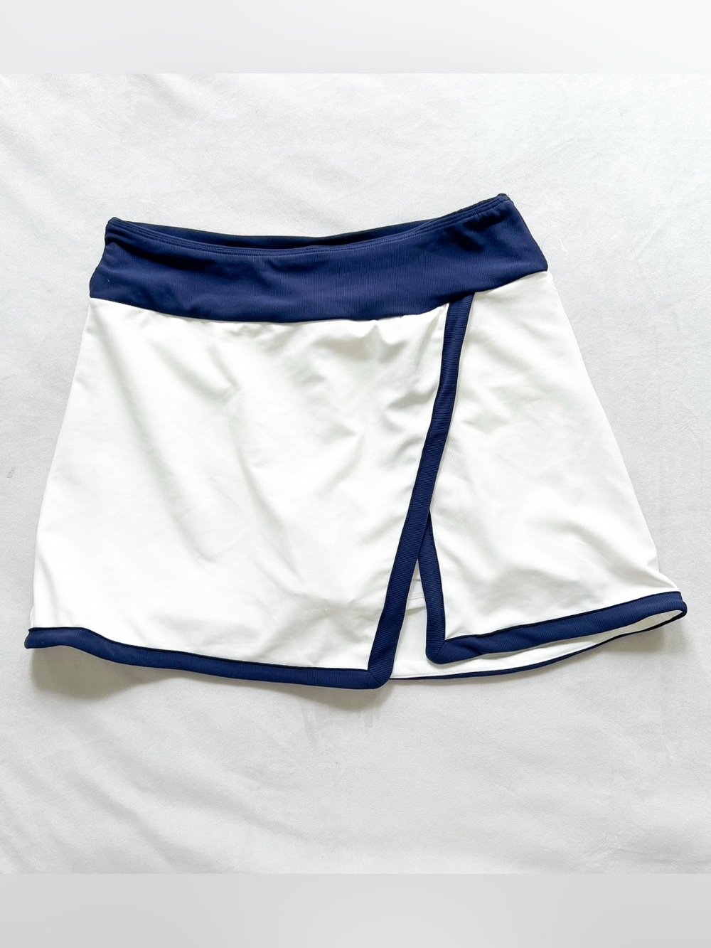 Kyodan White Skort with Navy Trim - Medium
